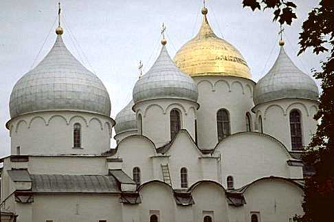   12 Oldest monastery in Velikij Novgorod                     