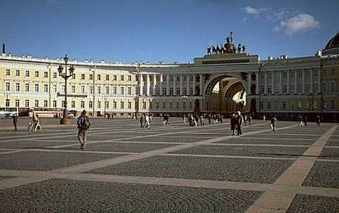   98 Dvorcovaya ploshtshad                                    